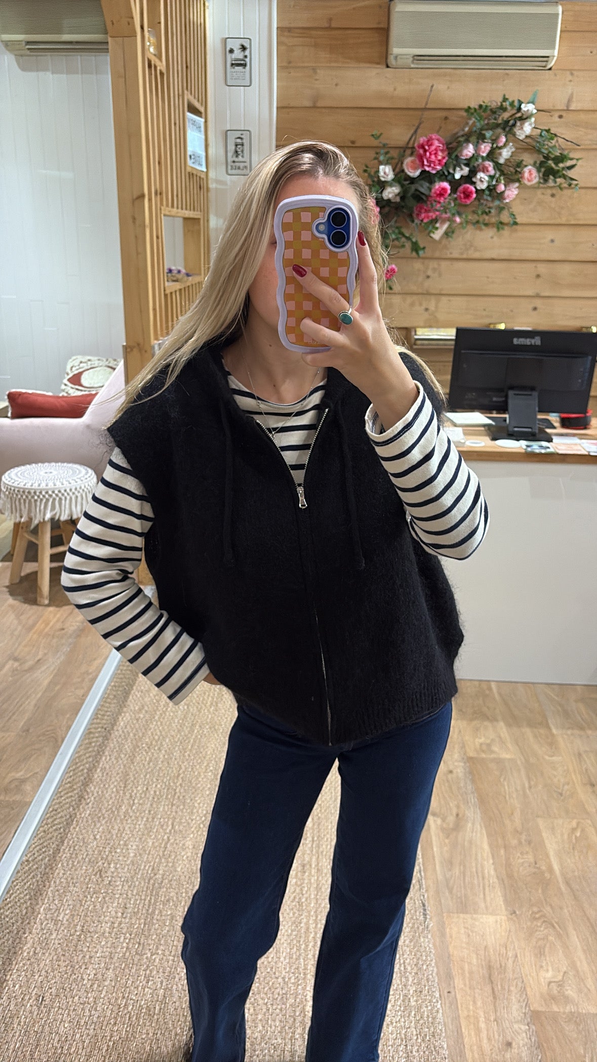 Gilet sans manches à capuche en mohair