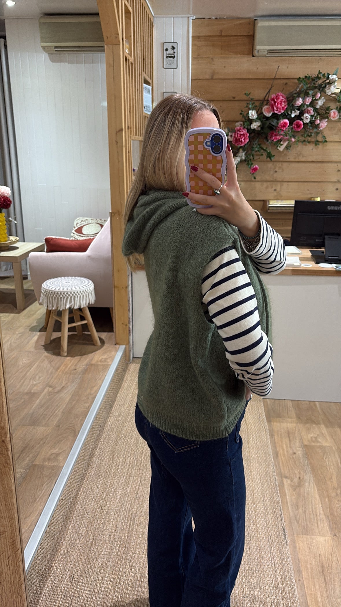 gilet sans manches a capuche mohair