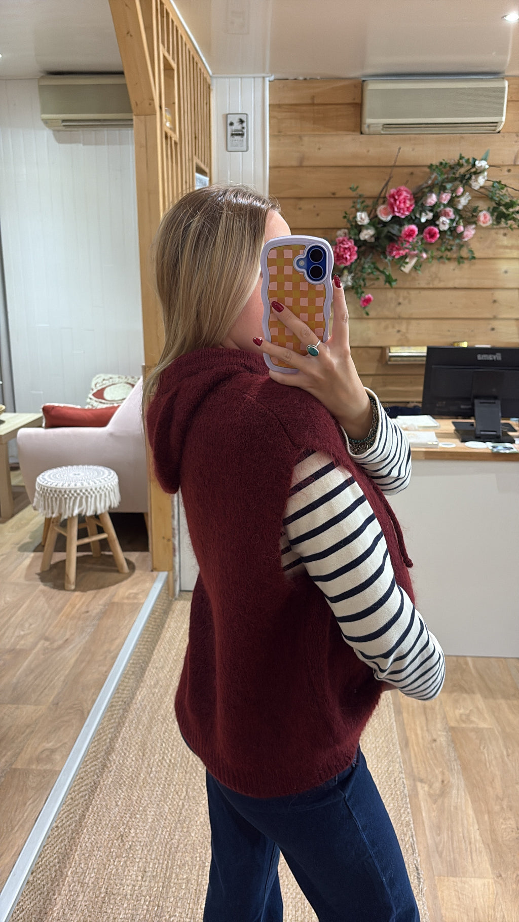 Gilet sans manches à capuche en mohair