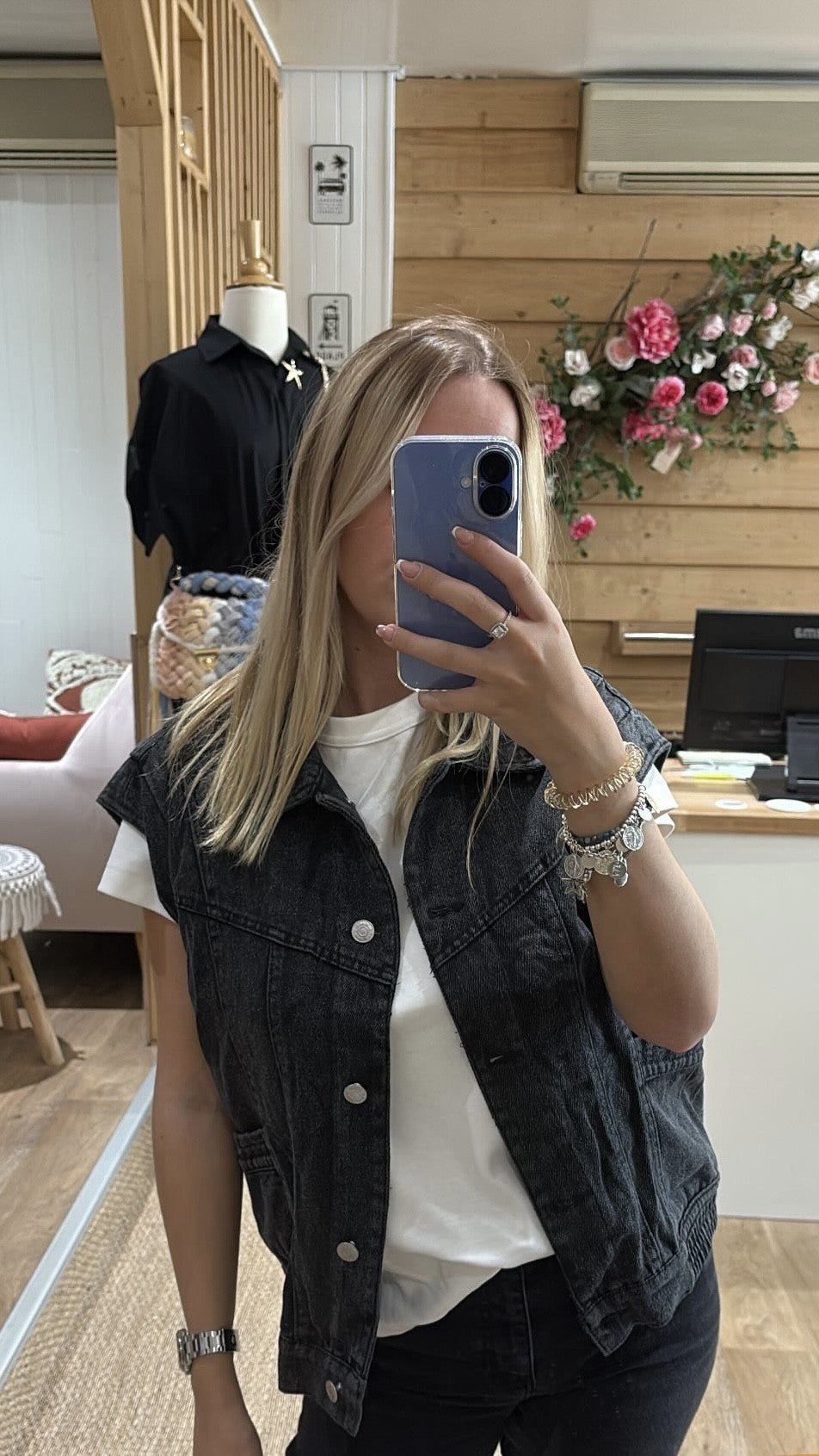 veste sans manches en jean